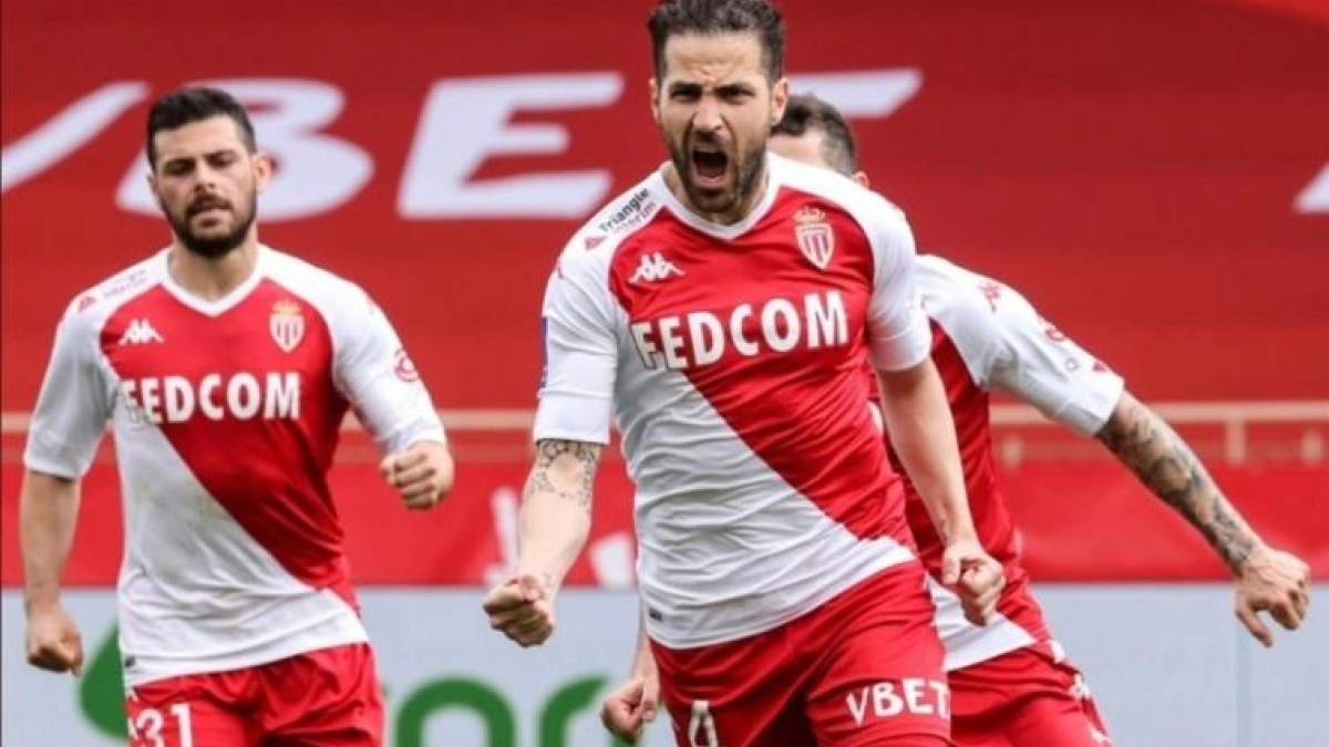 Cesc Fabregas tiene nuevo equipo para la próxima temporada