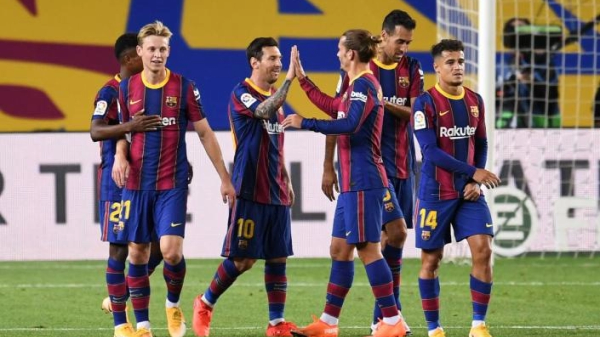 Los delanteros que tiene en la mira el Barça por si no llega Depay