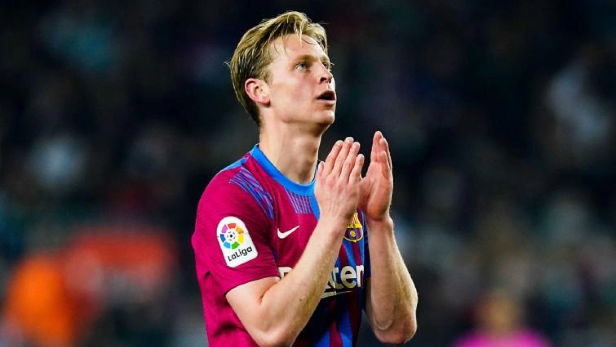 La cláusula que complica la salida de Frenkie de Jong del Barça