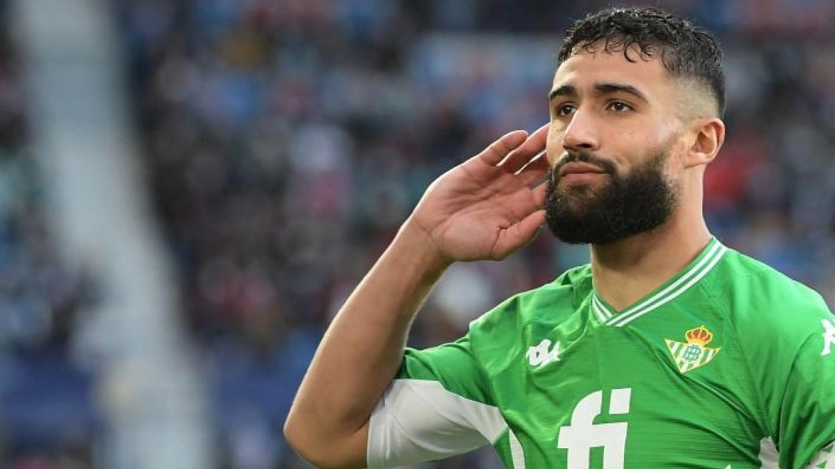 Un equipo top de Europa podría fichar a Fekir.