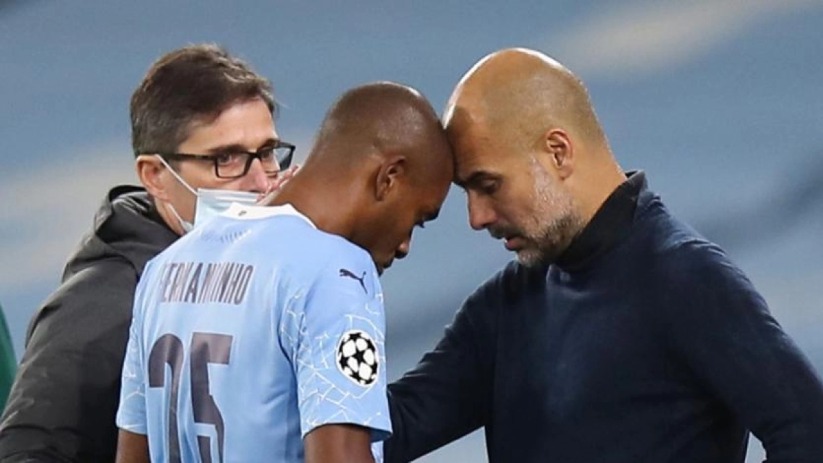 Fernandinho seguirá junto a Guardiola en el Manchester City / Skysports.com
