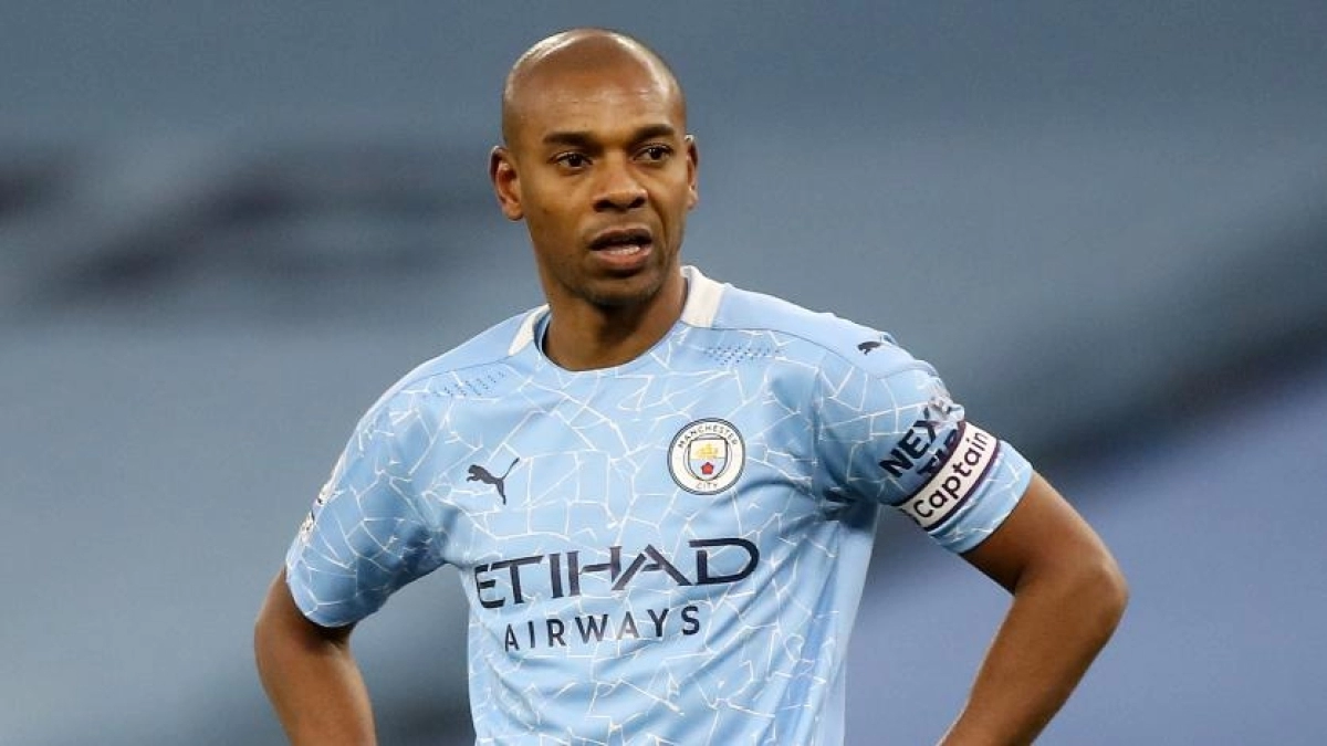 El City apunta el nombre del recambio de Fernandinho