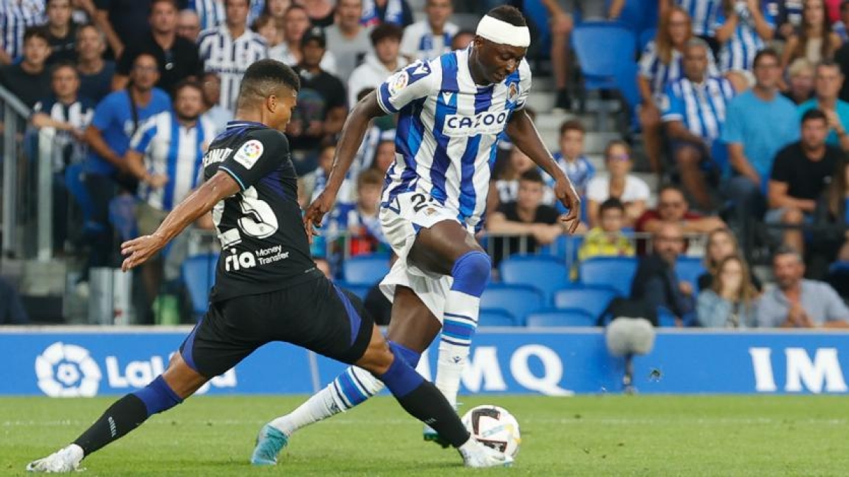 El fichaje de Umar Sadiq puede dejar en el olvido a Isak