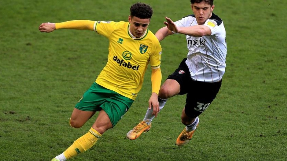 Max Aarons, titular indiscutible en el Norwich City. Foto: Getty