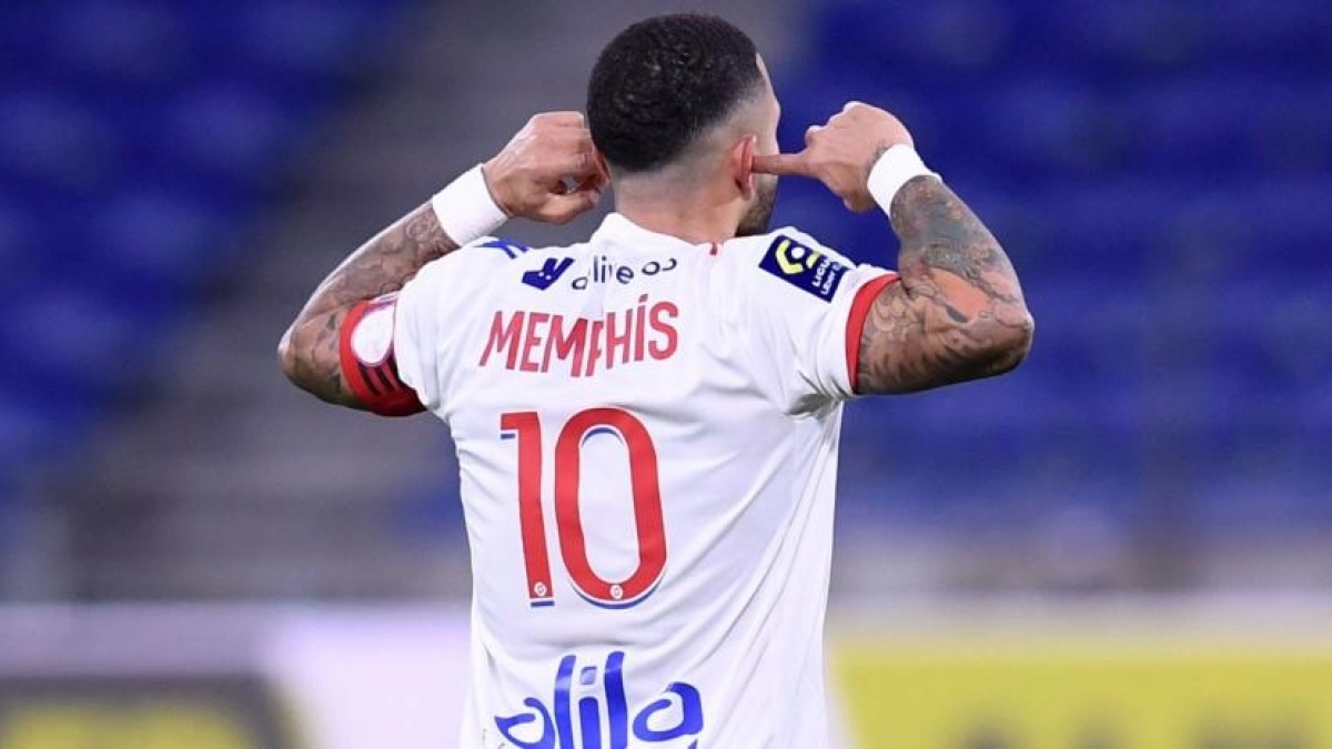 Fichajes Barcelona: Depay reconoce contactos / Ligue1.com