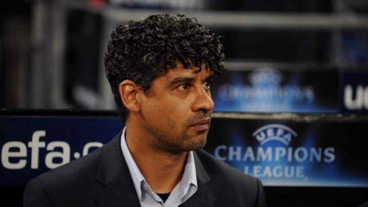 Fichajes Barcelona: Laporta piensa en Rijkaard / Cadenaser.com