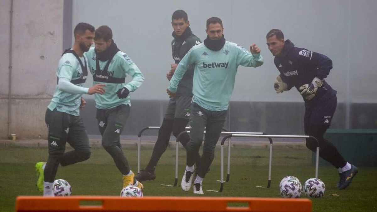 Fichajes Betis: una renovación y un ‘adiós’ encarrilados. Foto: Diario de Sevilla