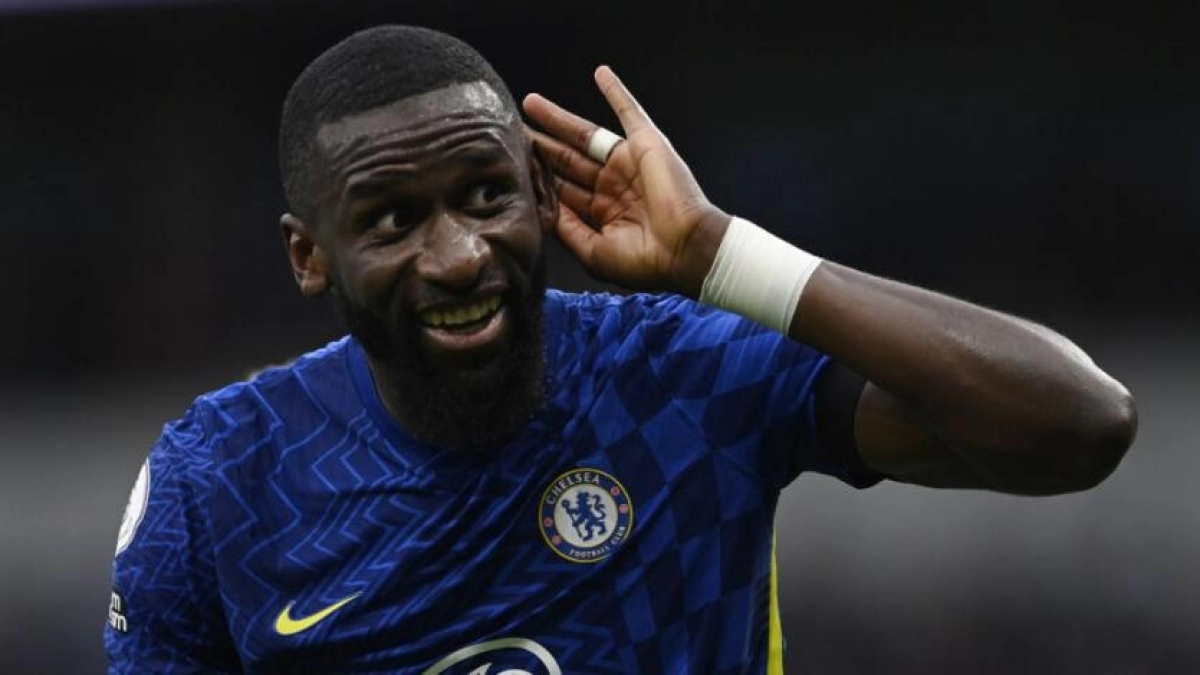 Antonio Rüdiger podría abandonar el Chelsea el próximo verano. Foto: Getty