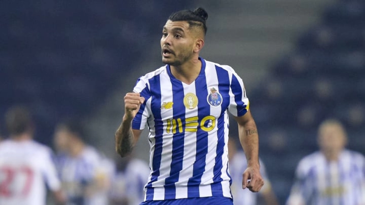 Fichajes Sevilla: Monchi acelera la llegada de Tecatito / 90min.com