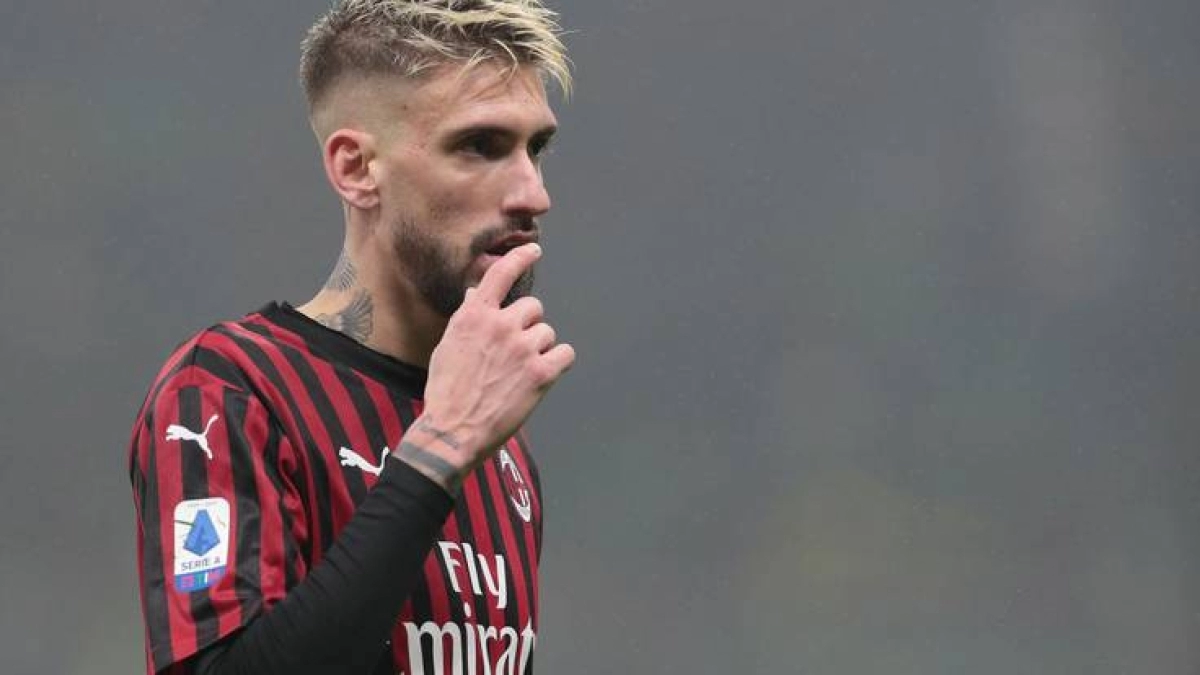 Fichajes Valencia: Samu Castillejo, el primero en llegar / Cadenaser.com