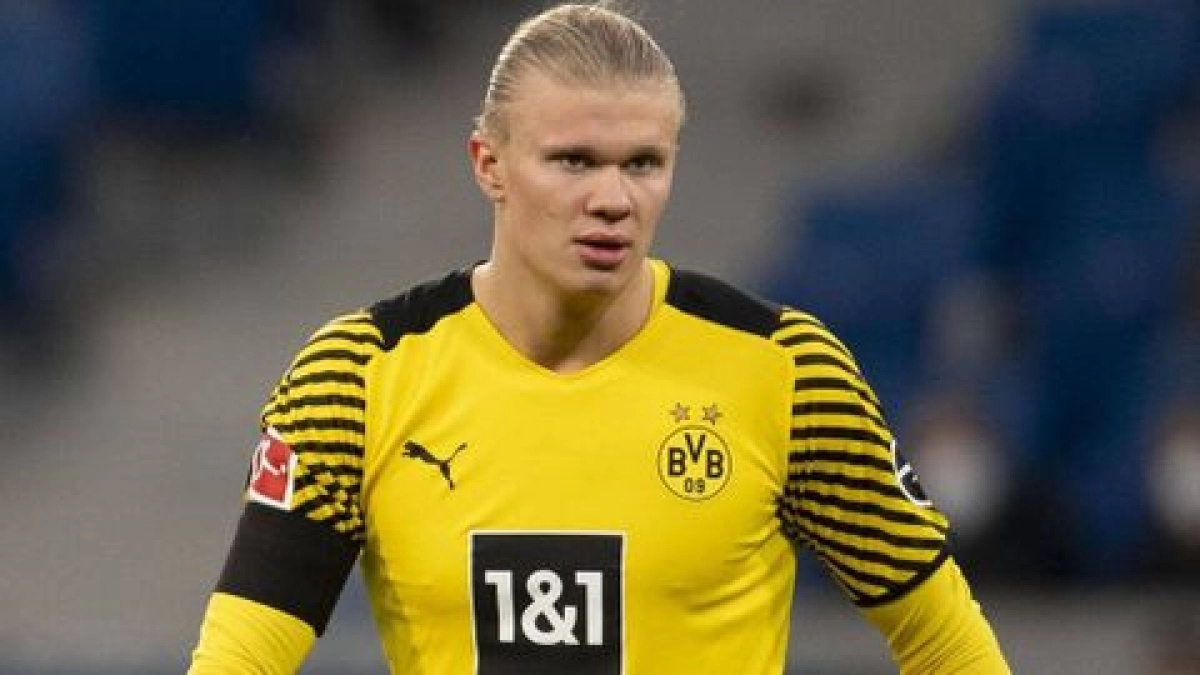 El jugador del Borussia Dortmund Erling Haaland durante un partido. Cuatro