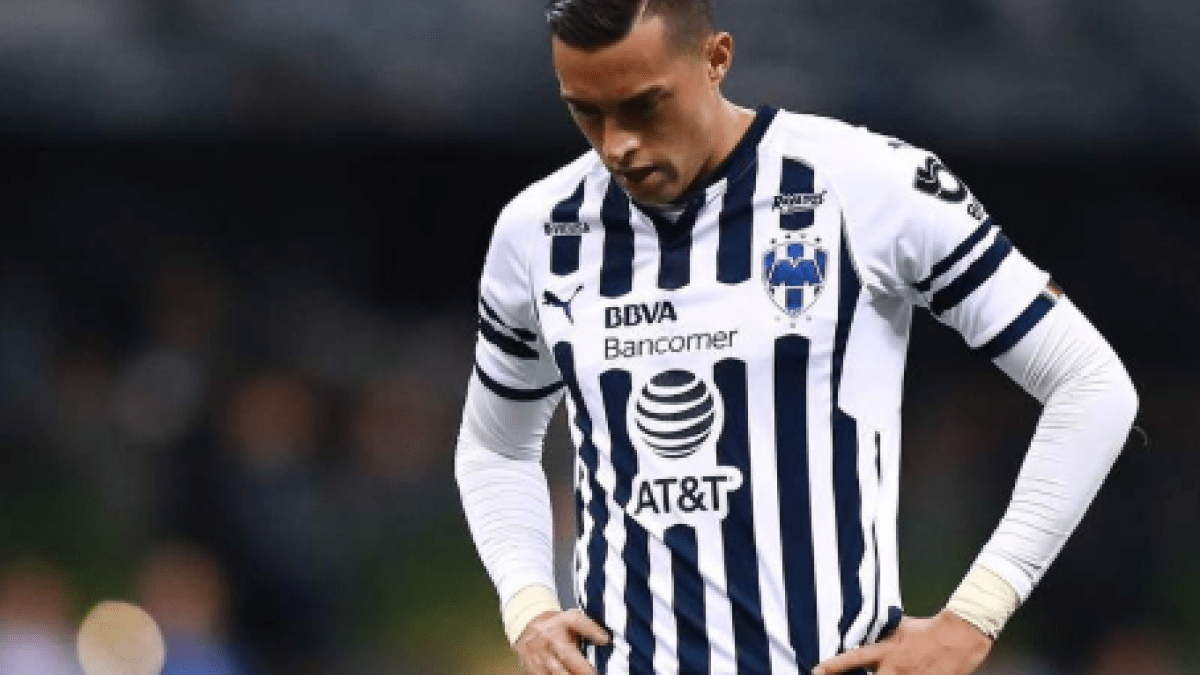 El delantero de México que atrae a media Europa "Foto: diez.hn"