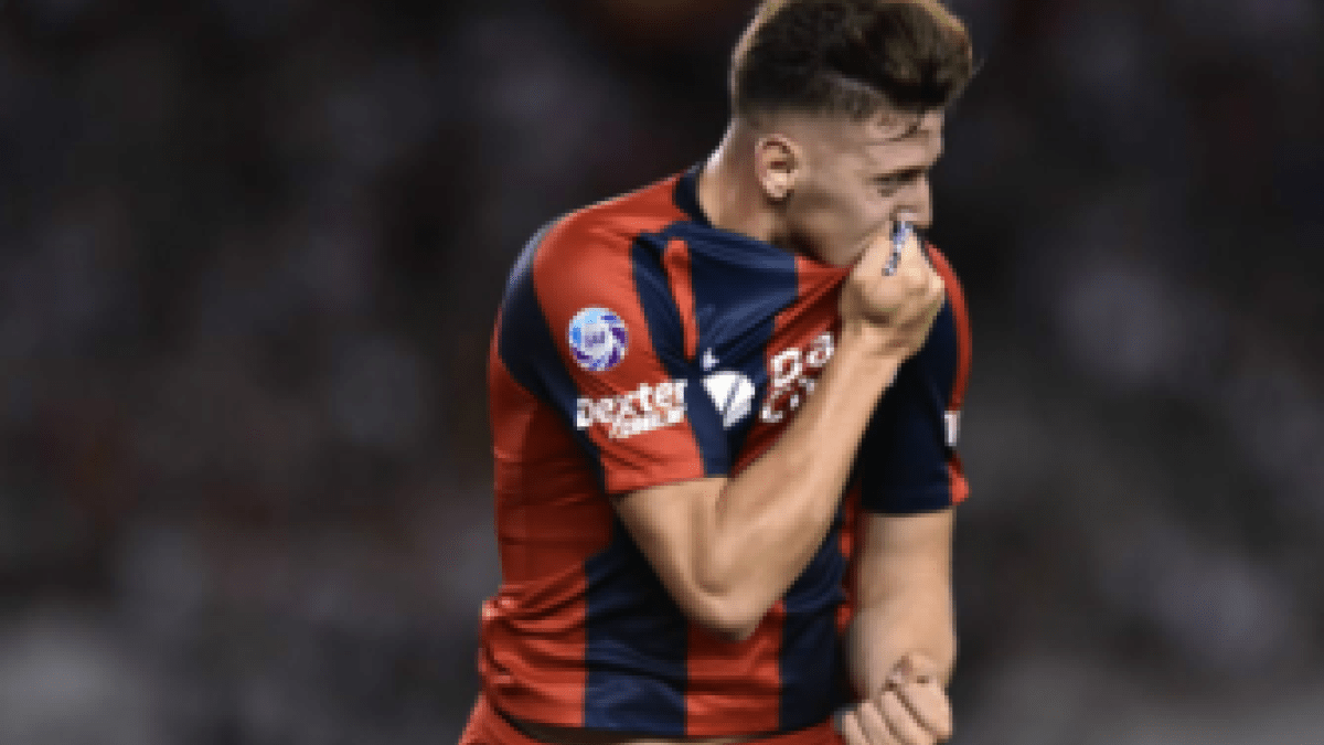 El Fútbol Club Barcelona también quiere a la perla de San Lorenzo "Foto: Diario Río Negro"