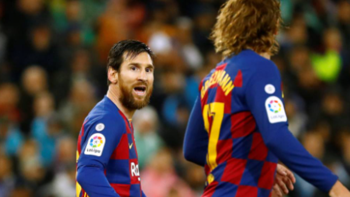 ¿Qué pasa entre Griezmann y Messi? "Foto: AS"