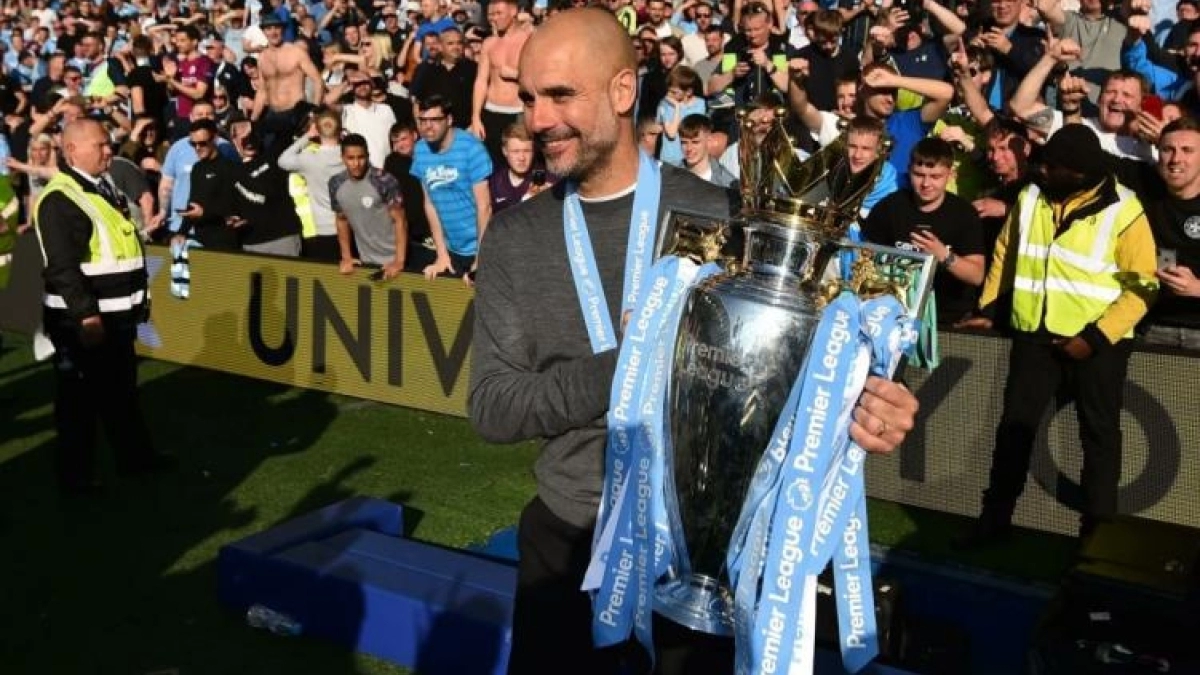 El lateral izquierdo que le pidió Guardiola al Manchester City