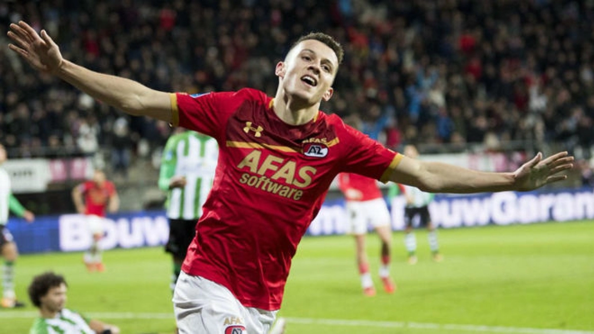 Idrissi y un tapado, nuevos fichajes del Sevilla FC. Foto: Marca