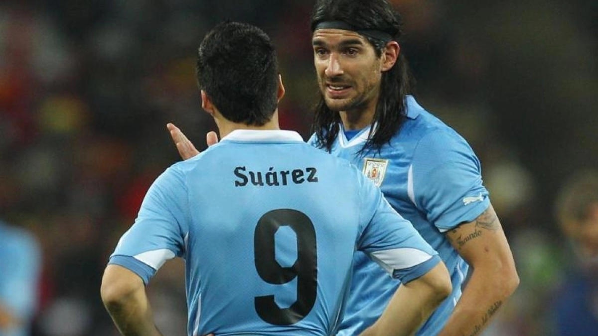 Abreu y Luis Suárez podrían volver a coincidir