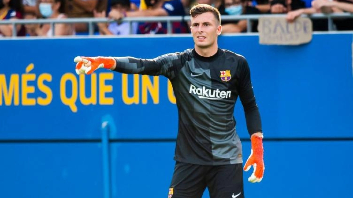 El FC Barcelona cierra la puerta de salida a Iñaki Peña