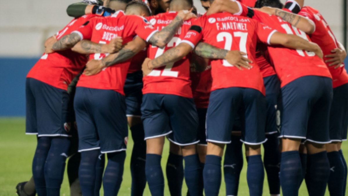 Independiente quiere cerrar la llegada de un futbolista de Boca Juniors "Foto: Olé"