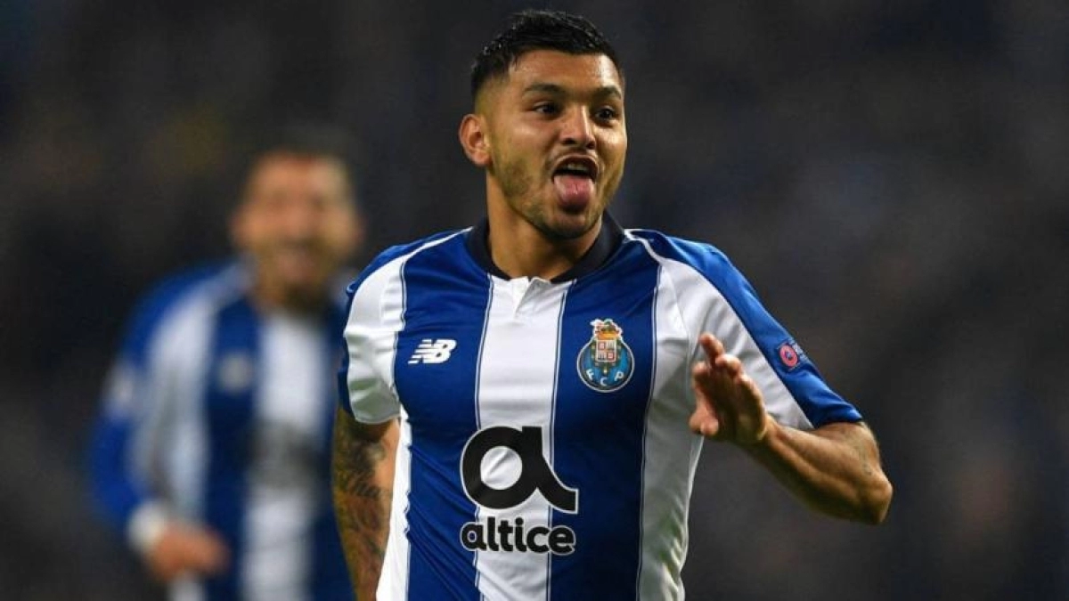 El Sevilla empleará el dinero de Bryan Gil en fichar a Corona. Foto: AS