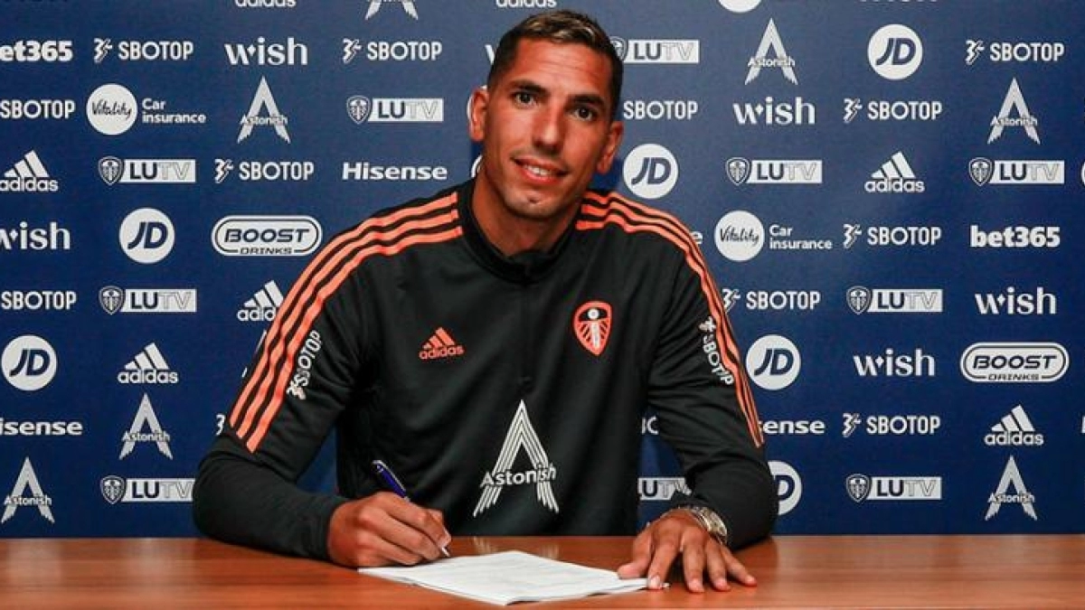OFICIAL: Joel Robles ficha por el Leeds United