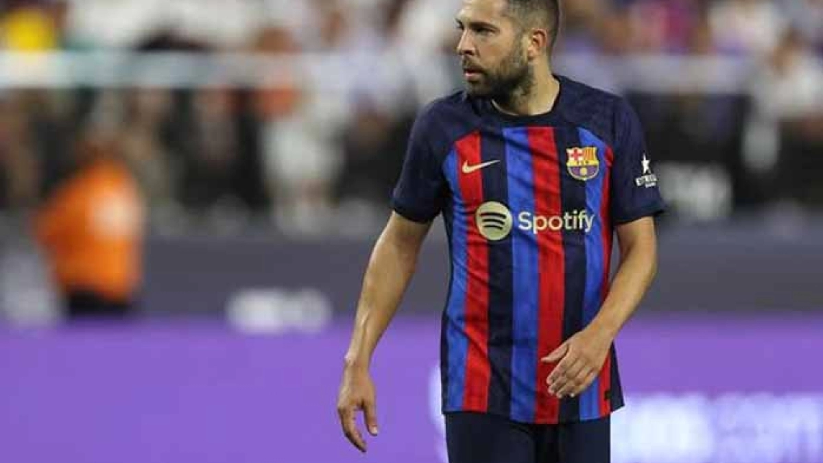 Jordi Alba bloquea su salida del Barcelona