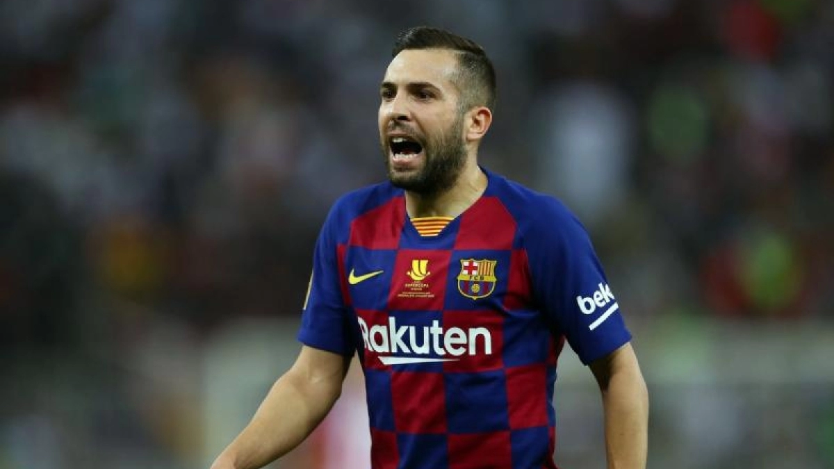 El Inter ofrece tres jugadores para fichar a Jordi Alba