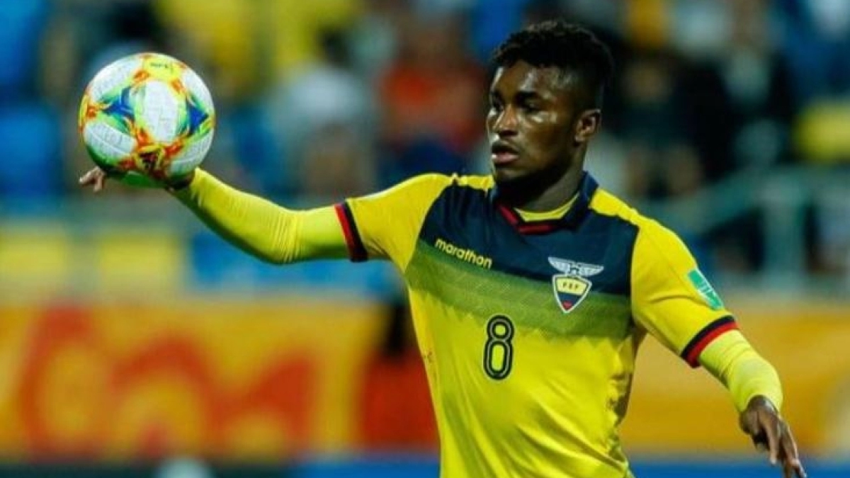 El Fenerbahce quiere pescar en la MLS a un talento sudamericano "Foto: La Voz del Tomebamba"