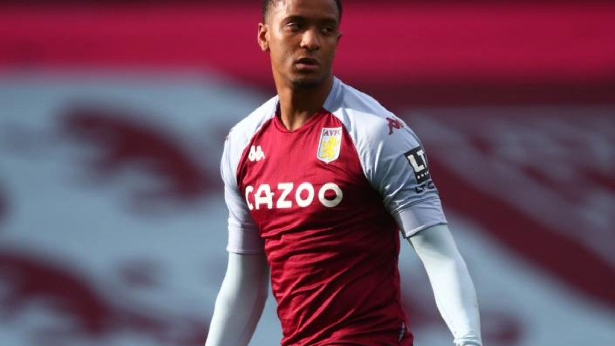 Batalla de gigantes de la Premier League por el fichaje de Ezri Konsa