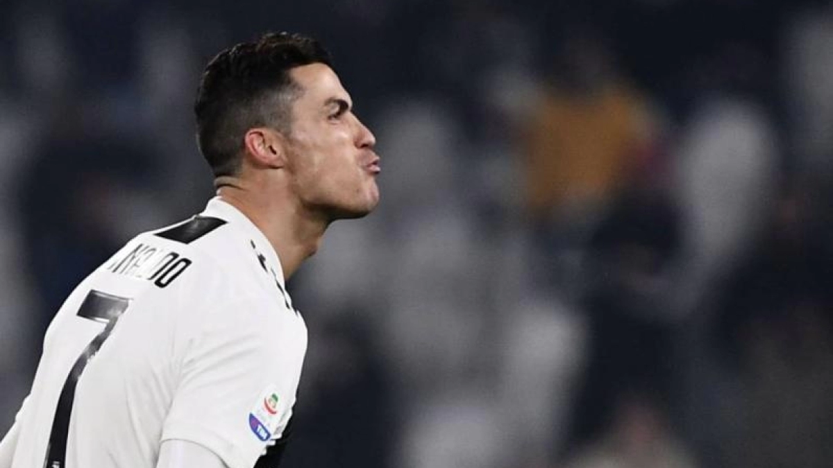 La Juve se plantea la renovación de Cristiano Ronaldo / Elpais.com