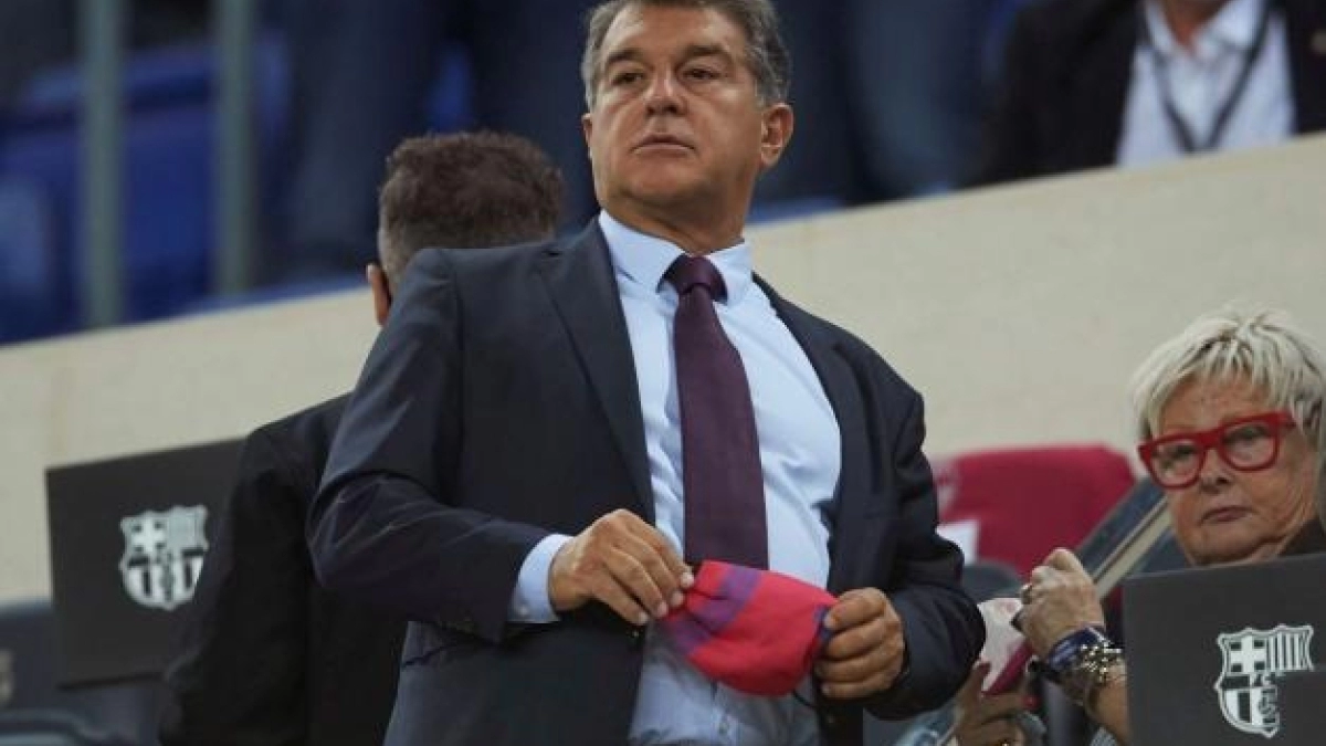 Si no despide a Koeman, el que tiene que renunciar es Joan Laporta