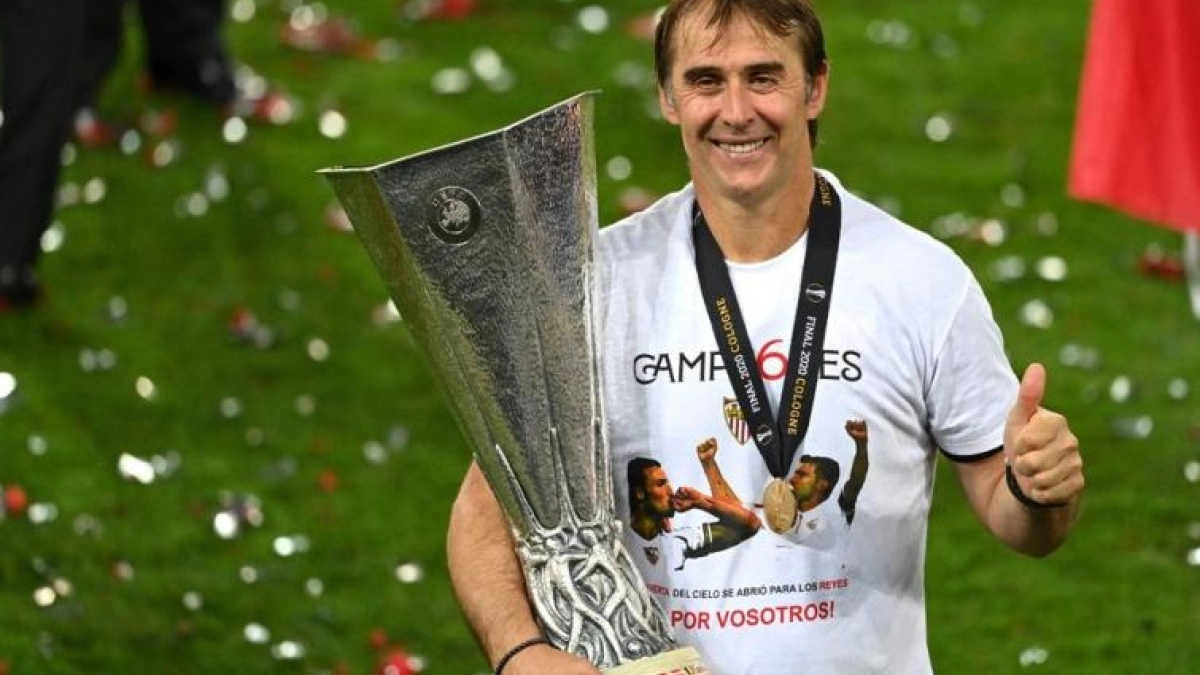 El Leeds pone sus ojos en Lopetegui si se va Bielsa. Foto: Mediotiempo