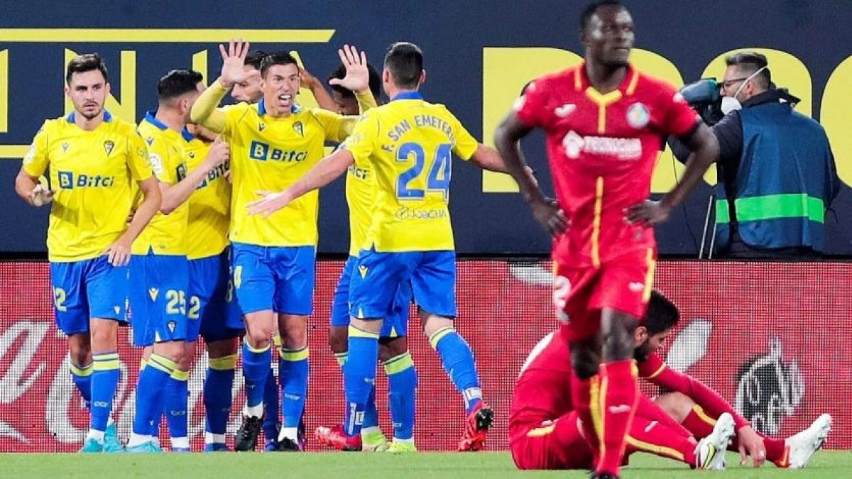 El Cádiz CF continua en puestos de descenso. Foto: Getty