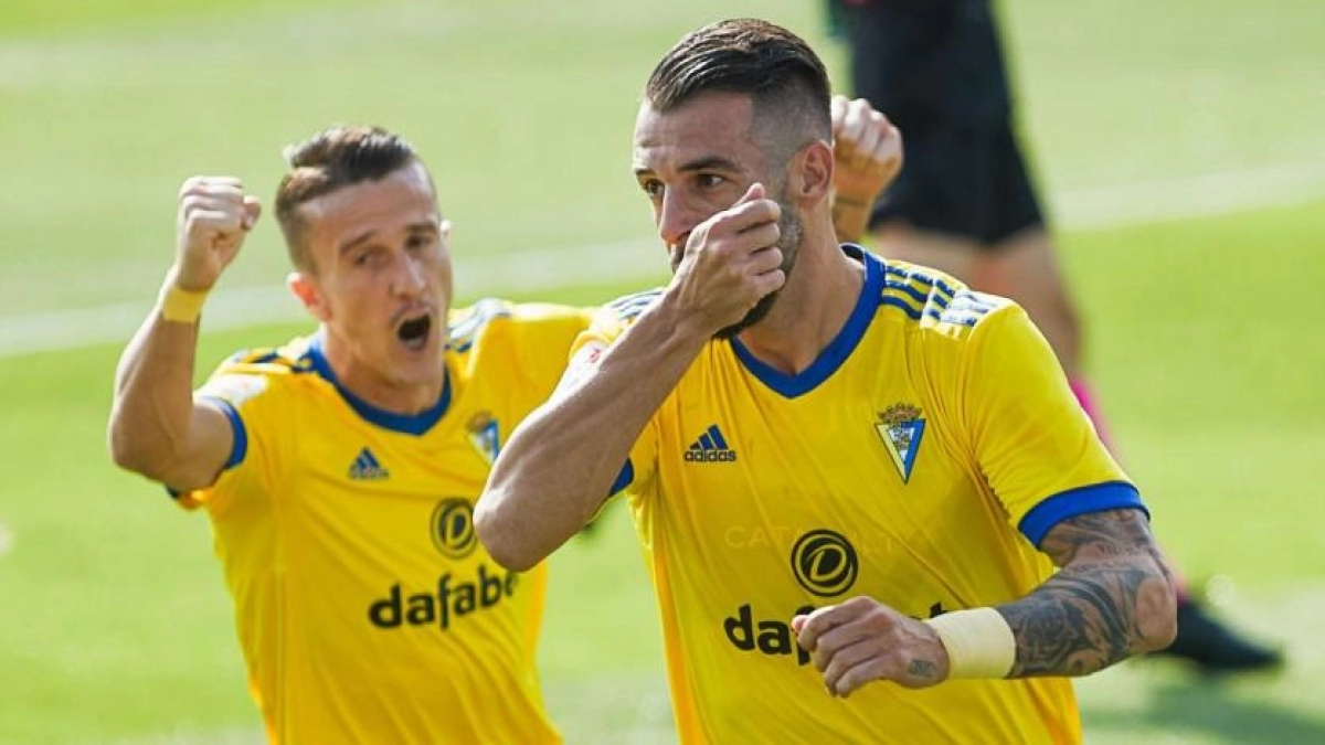 Álvaro Negredo triunfa en el Cádiz CF. Foto: Getty
