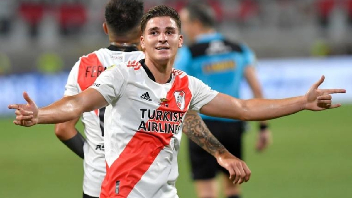 Los detalles el fichaje de Julián Álvarez por el Manchester City