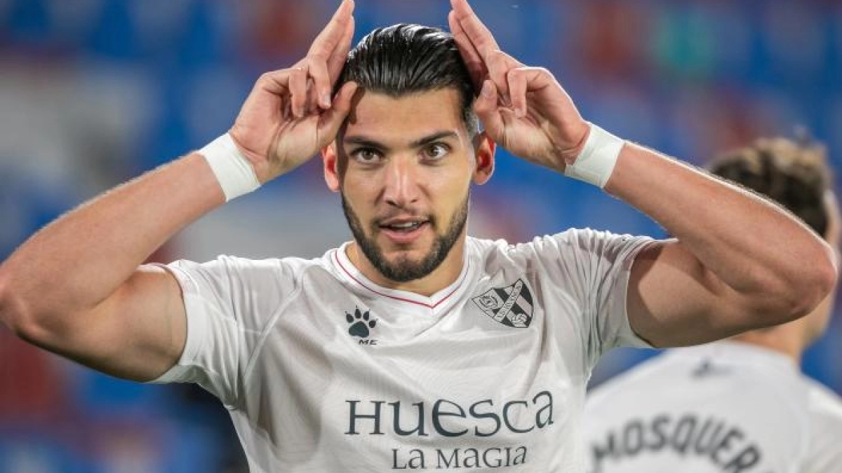 Los tres equipos de La Liga que no se olvidan de Rafa Mir