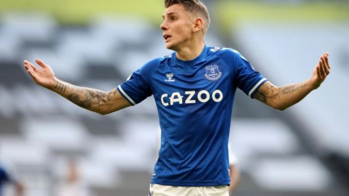 Lucas Digne puede ser el bombazo de la Serie A / Besoccer.com