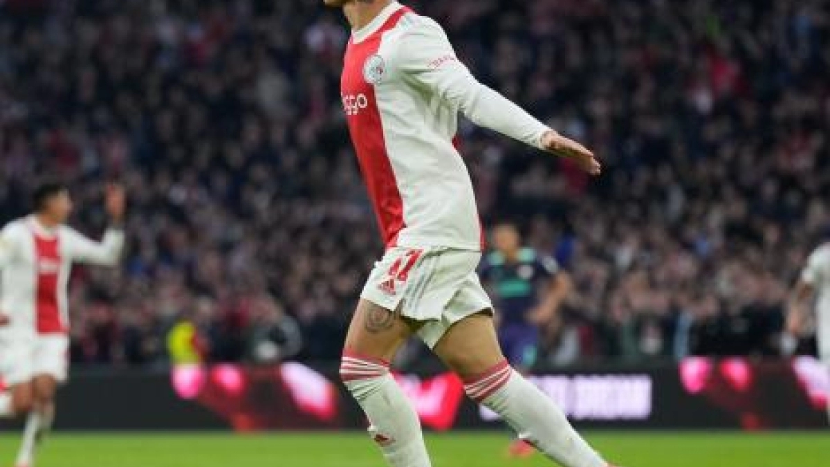 El carioca está más cerca que nunca de ser nuevo jugador de los red devils. Foto: @AFCAjax