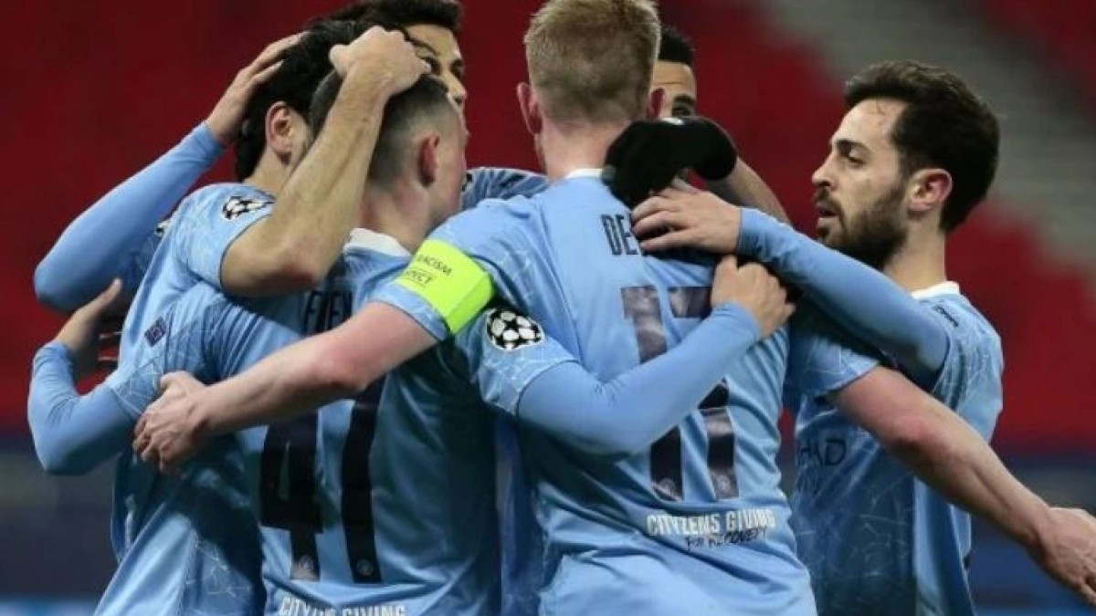 El FC Barcelona quiere cerrar la llegada de un atacante del Manchester City "Foto: Fichajes"