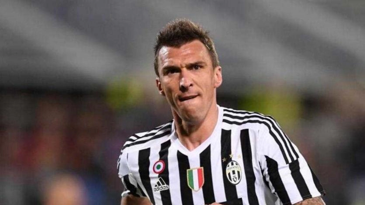 Mario Mandzukic rechazó la oferta de un equipo de la Premier League