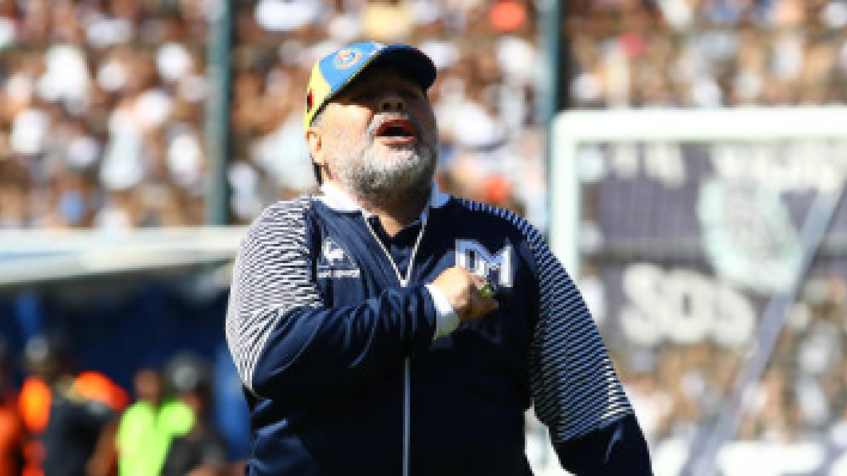 "Maradona admite su deseo de renovar con Gimnasia. Foto: Getty Images"