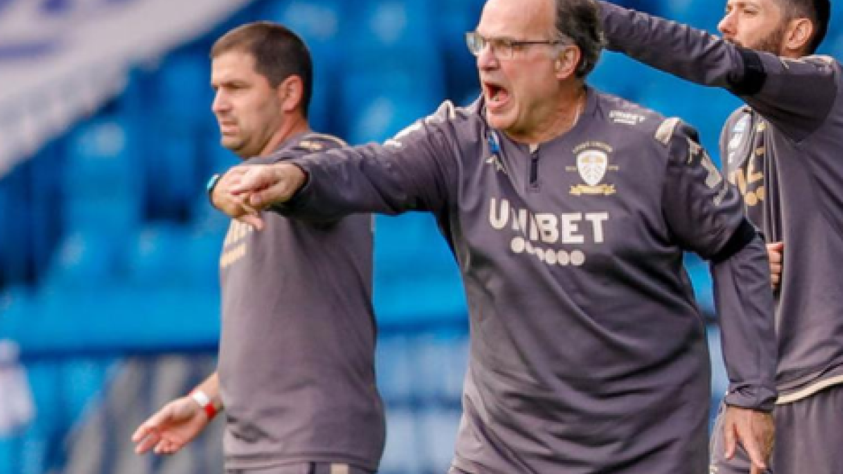 Locura: Marcelo Bielsa firmó su renovación con el Leeds con una cantidad estratosférica "Foto: Mundo Deportivo"