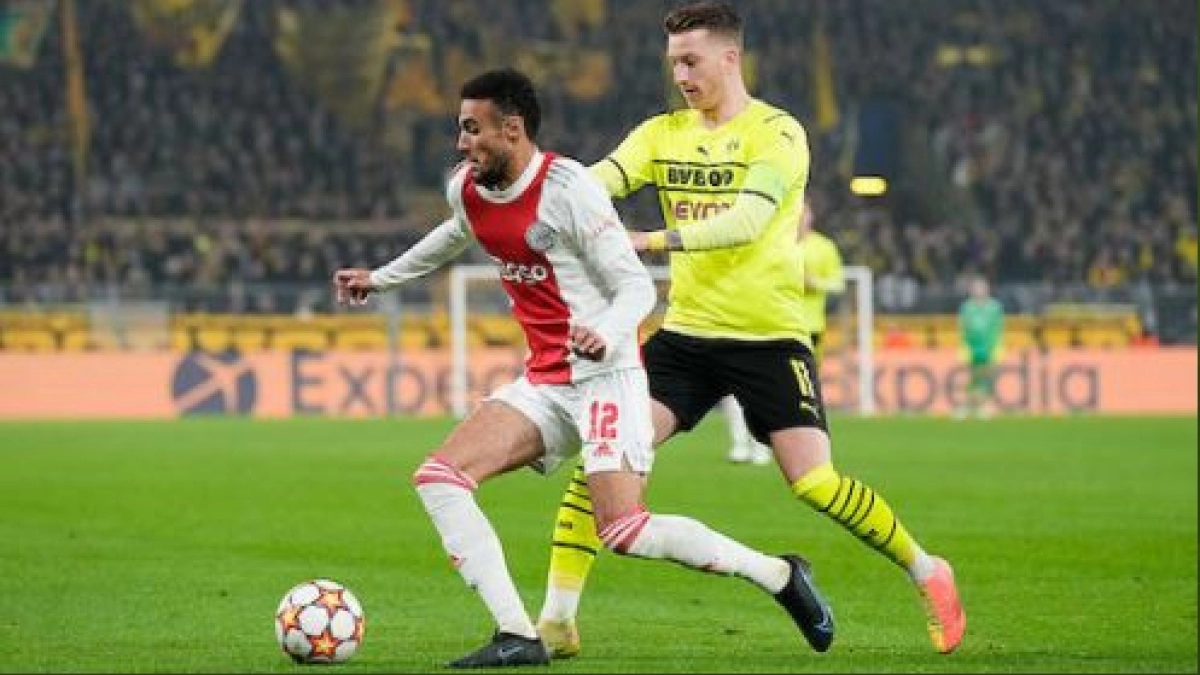 Noussair Mazraoui elige al Borussia Dortmund como su próximo club