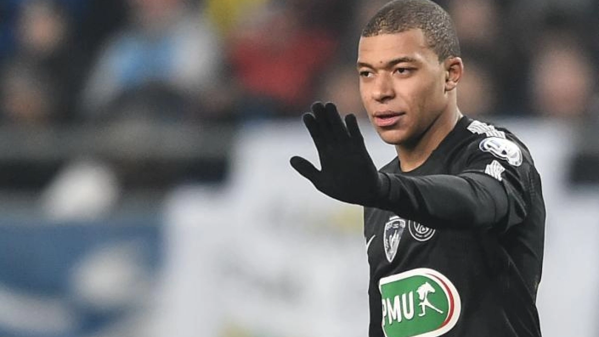 Fecha límite para el futuro de Mbappé. Foto: bfmbusiness.com