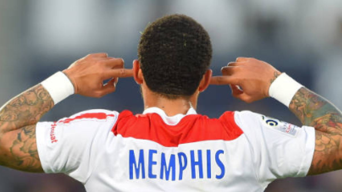"La realidad sobre el supuesto interés del Betis por Depay. Foto: Getty Images"