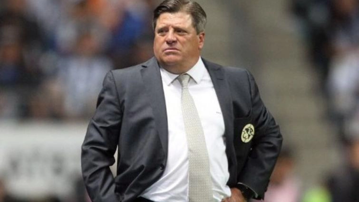 Miguel Herrera, nuevo pretendiente para el banquillo del Betis / Mediotiempo.com