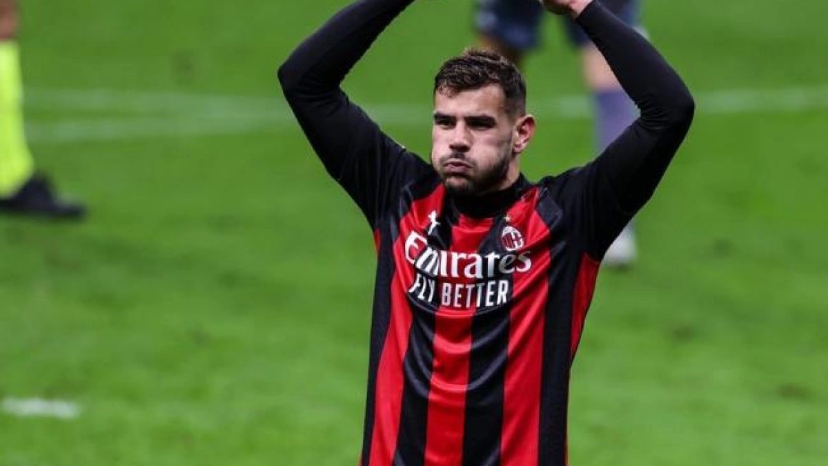 Theo Hernández tiene contrato con el AC Milan hasta 2024. Foto: Getty