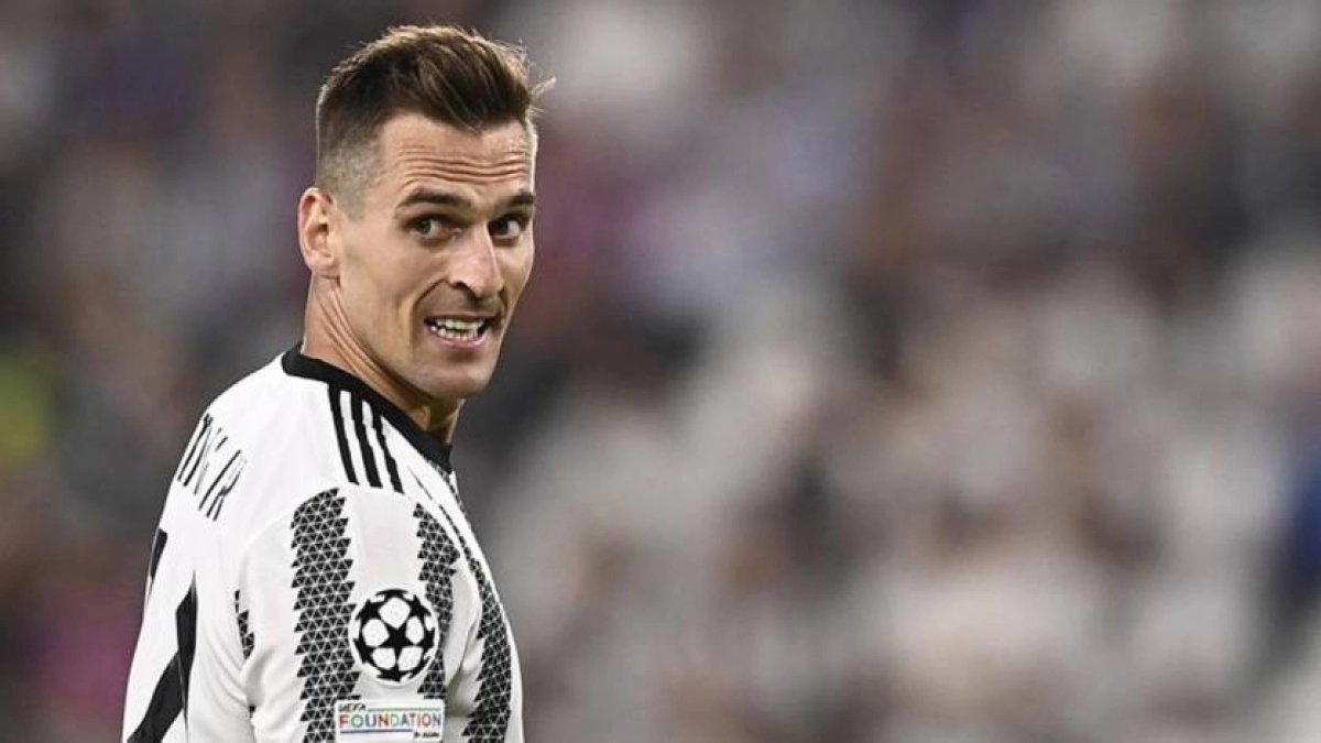 Milik convence a la Juve y es muy barato / Teknomers.com