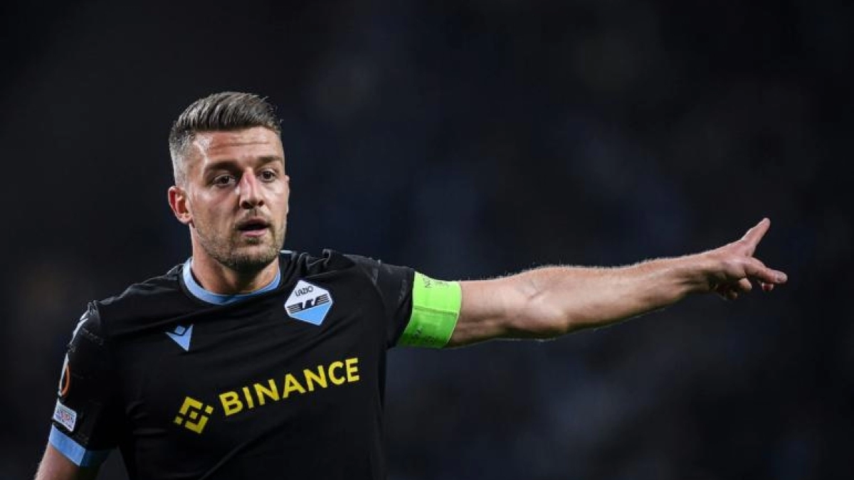 El Manchester United vuelve a la carrera por Sergej Milinkovic-Savic