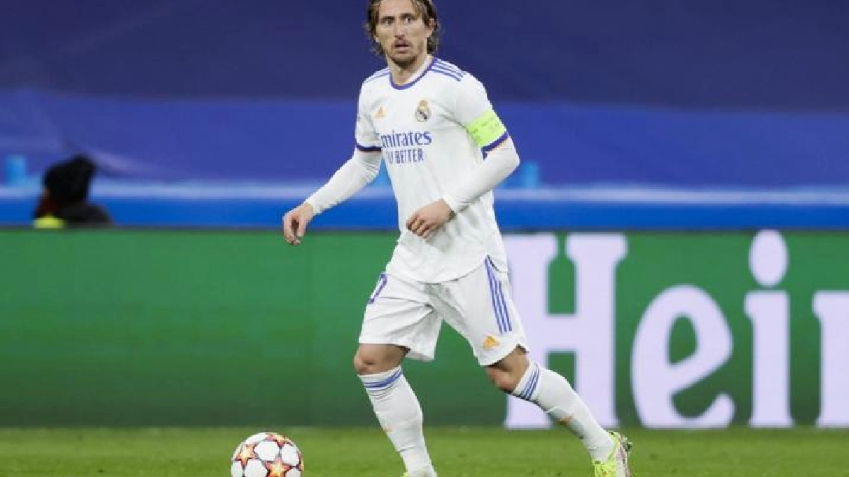 Real Madrid: El elegido por Florentino Pérez para suplir a Modric